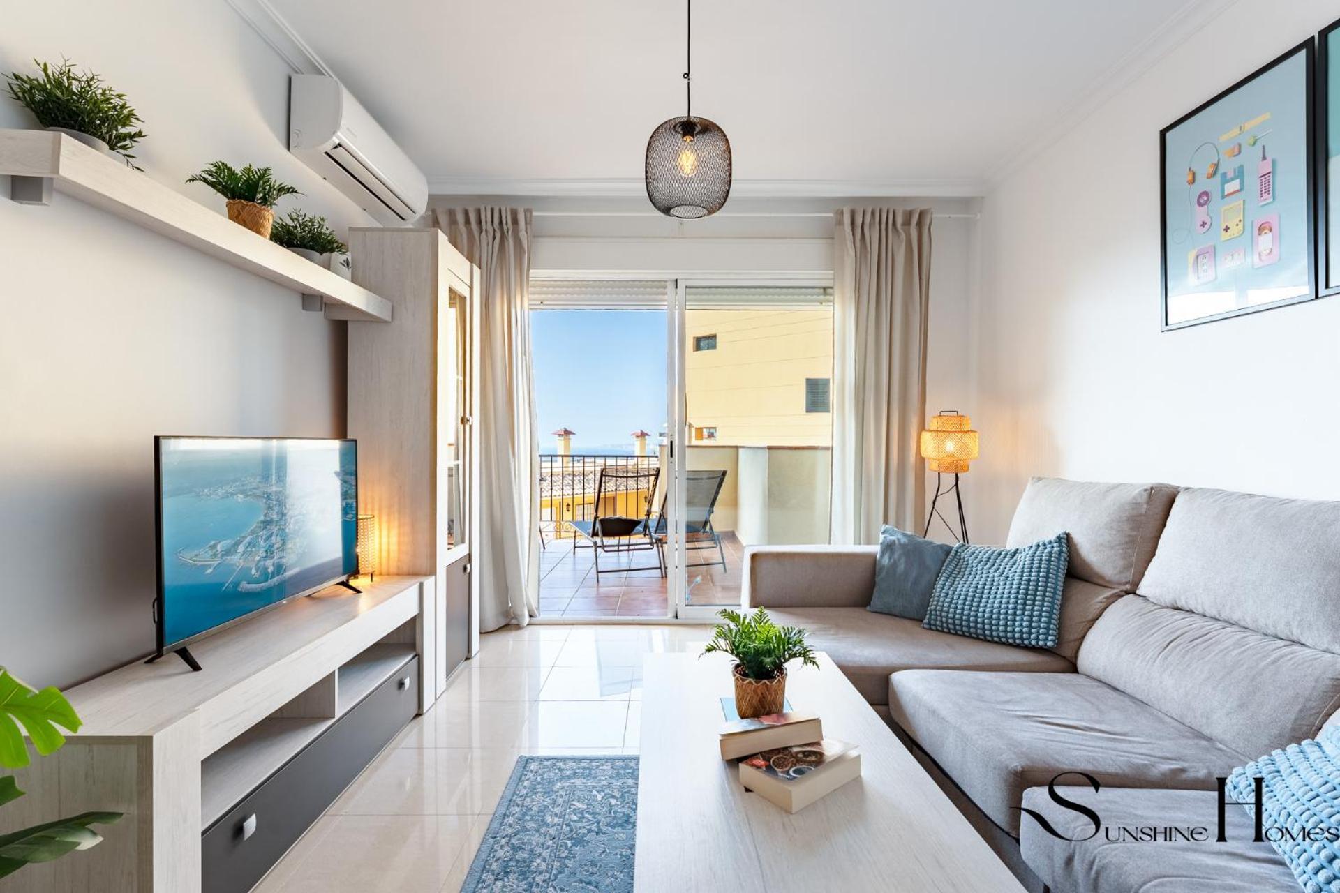 Beachside Retreat With Private Terrace Benalmadena Exterior photo