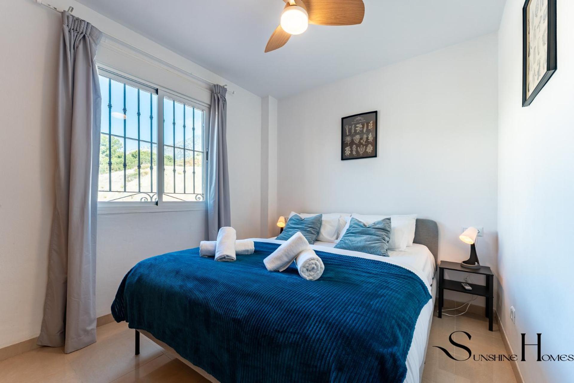 Beachside Retreat With Private Terrace Benalmadena Exterior photo