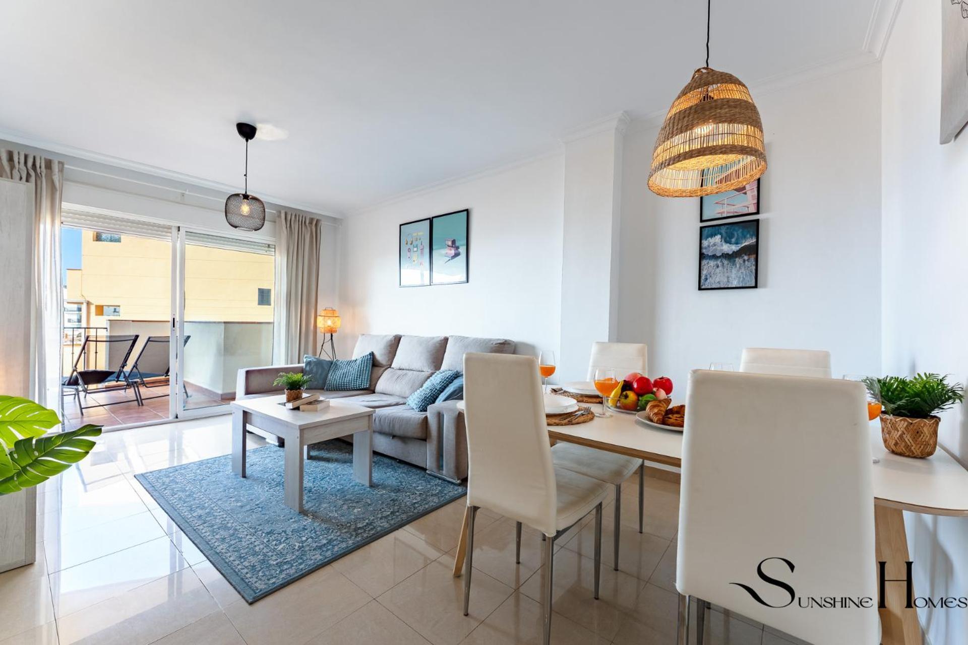 Beachside Retreat With Private Terrace Benalmadena Exterior photo